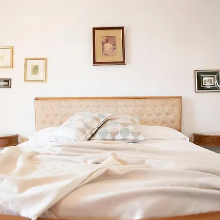 Iseolakerental - Casa La Rondine