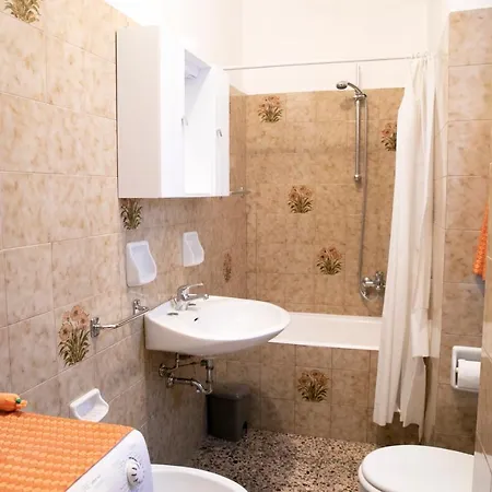 Apartament Iseolakerental - Casa La Rondine