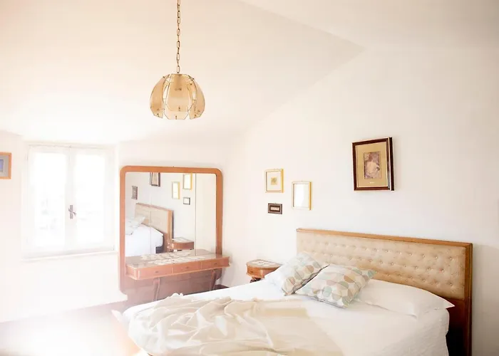 Iseolakerental - Casa La Rondine Lejlighed Predore